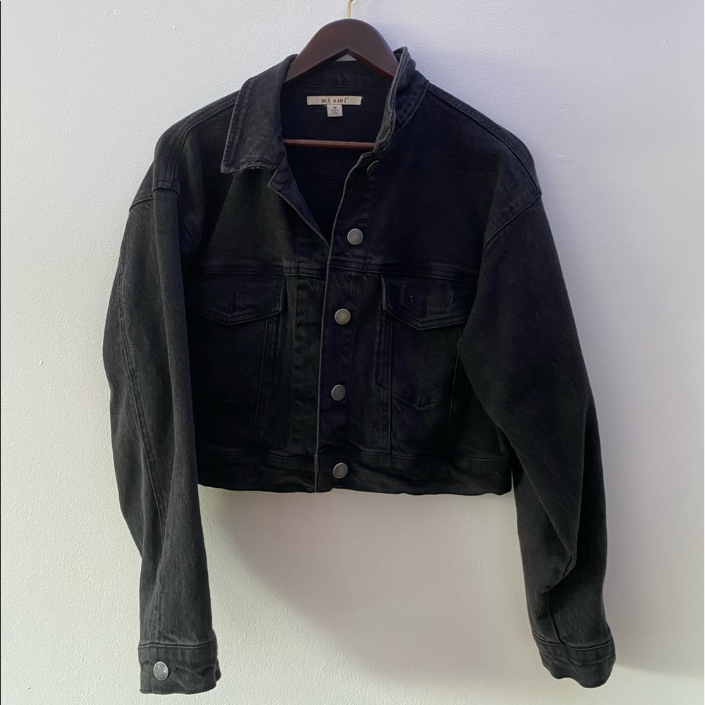Cropped jean jacket